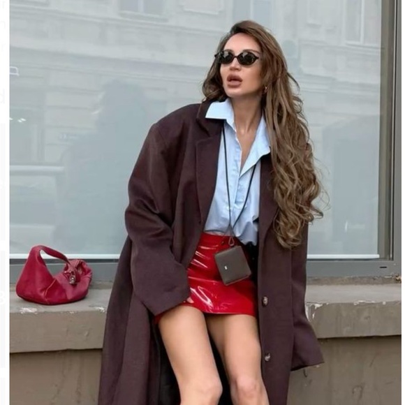 Shiny Red Mini Skirt - Picture 10 of 11